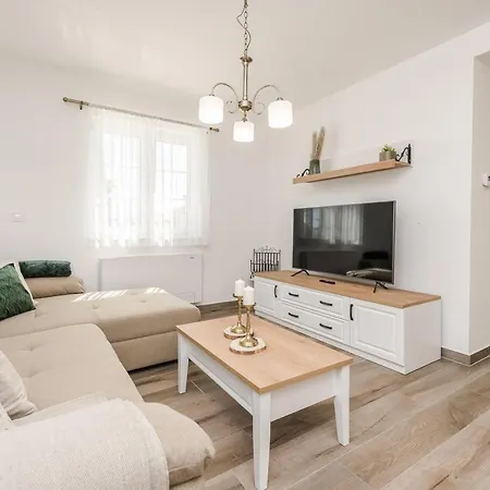 Villas Nina Villa