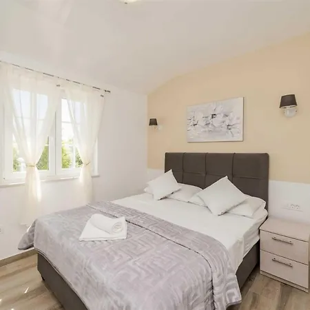 Villas Nina Villa