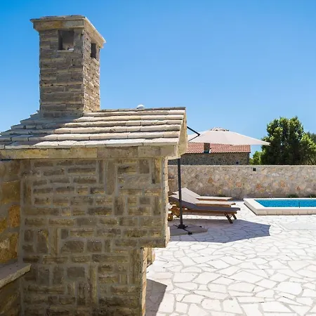 Villas Nina *