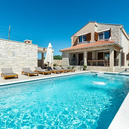 Villas Nina