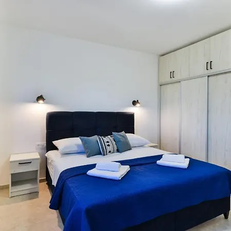 Villas Nina Villa