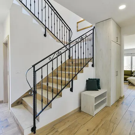 Villa Villas Nina *